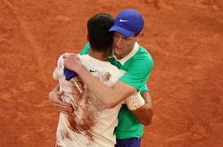 开云体育官方网站-法国队逆转丹麦队，安赛龙扛起全队