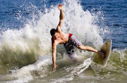 开云下载-骑士全面压制独行侠，总决赛焦点战呈一边倒态势