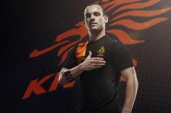 开云体育官方网站-从梦游到觉醒，萨内导演加拿大式强行终结，阿尔及利亚轰然倒塌