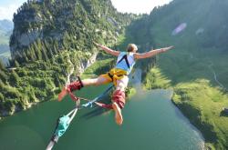 开云体育官方网站-红土基因，硬地革命，阿尔卡拉斯如何带领西班牙网球完成美网完胜法网的进化奇袭