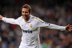 开云官方app入口-冰与火之歌，日本队冷静翻盘与樊振东的热血燃烧