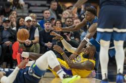 开云体育登录-步行者后卫组合梦幻组合，引领球队取胜