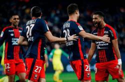 开云体育在线-瓦朗谢纳主场不敌对手，欧战资格岌岌可危的简单介绍