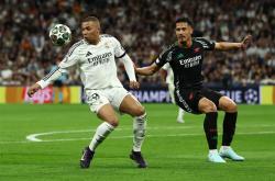 开云平台-巴塞罗那客场战平尤文图斯欧冠晋级压力增大