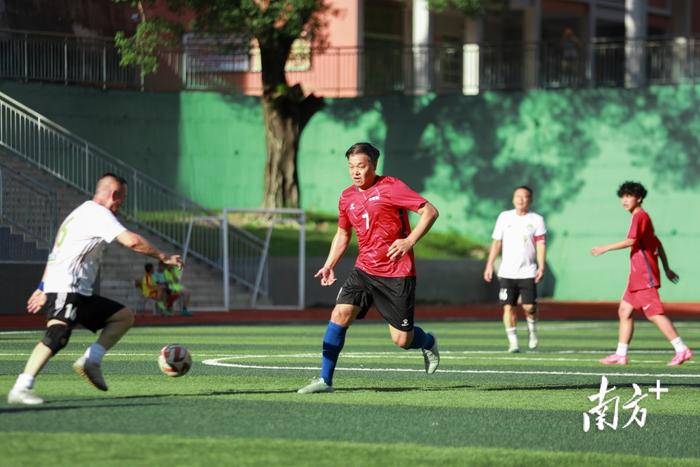 球队热身赛结束,备战进入倒计时 球队热身赛结束,备战进入倒计时