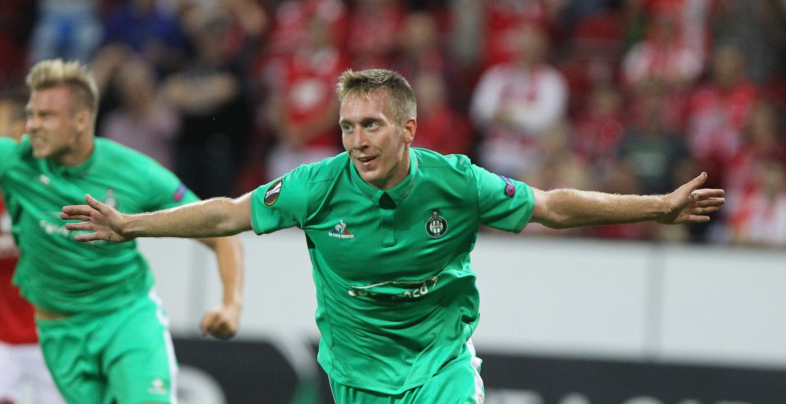 关于圣埃蒂安主场取胜，稳固联赛地位的信息