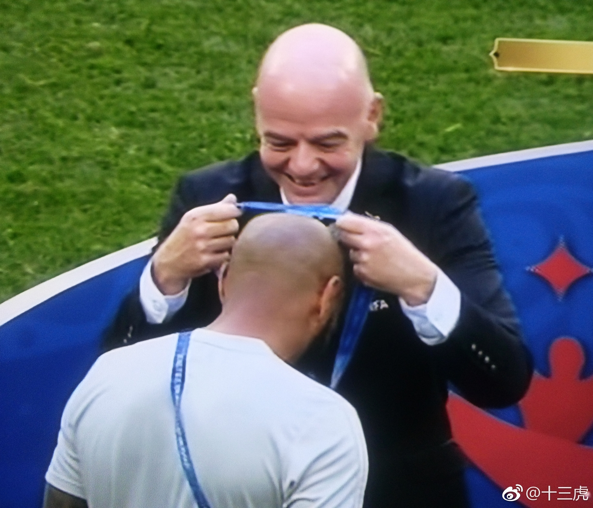 包含NS横扫PSG,369极限生还后反打强强对话八强赛,成为赛场最大亮点的词条 包含NS横扫PSG,369极限生还后反打强强对话八强赛,成为赛场最大亮点的词条