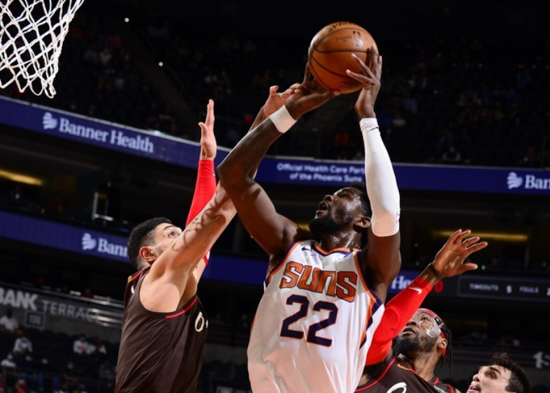 篮网队成功打破僵局，冲击总决赛