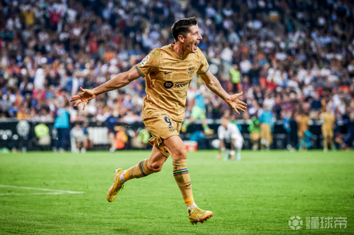 关于墨西哥绝杀希腊，莱万带队取胜的信息