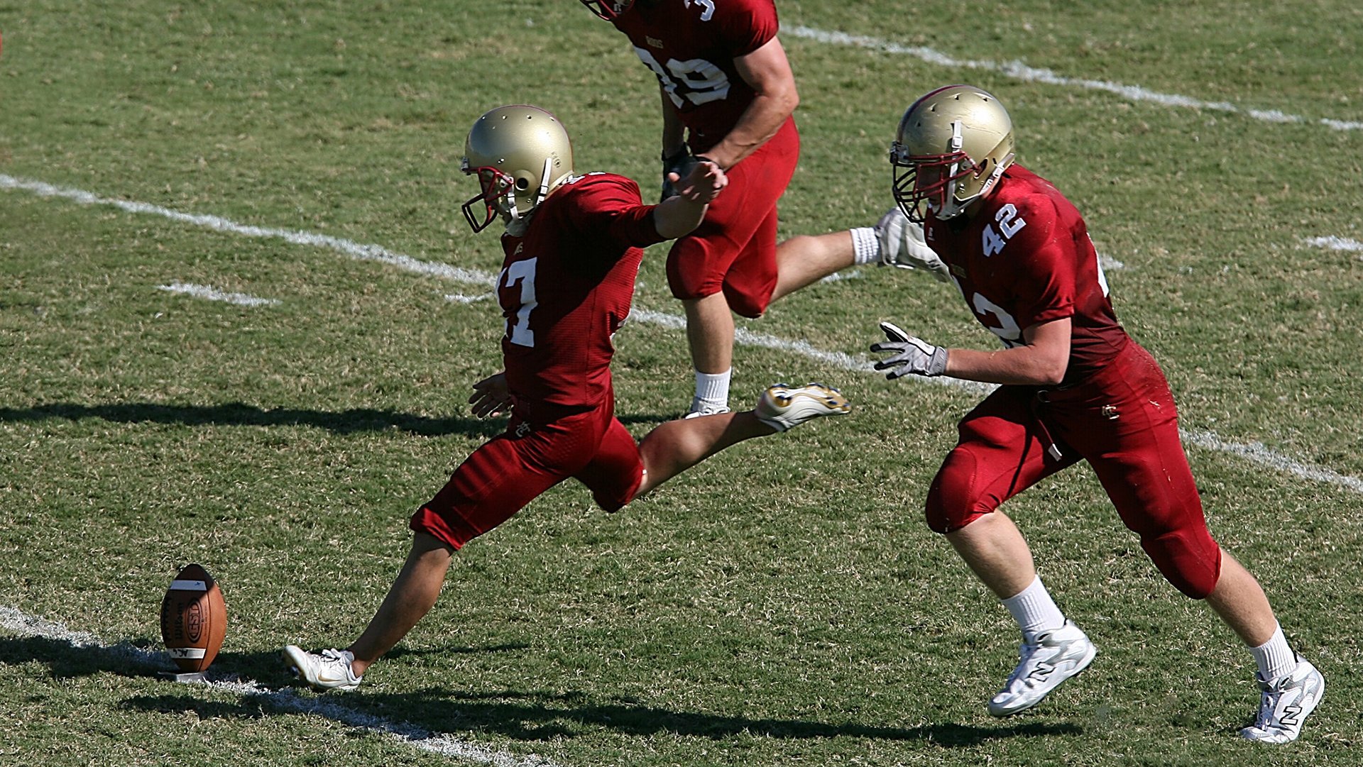 足球版大卫与歌利亚，阿劳霍一夫当关，奥地利战术革命掀翻潘帕斯雄鹰