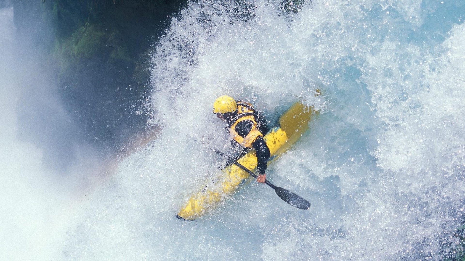 阿坎吉关键先生引领比利亚雷亚尔踏平阿森纳，一场防守艺术与致命一击的胜利