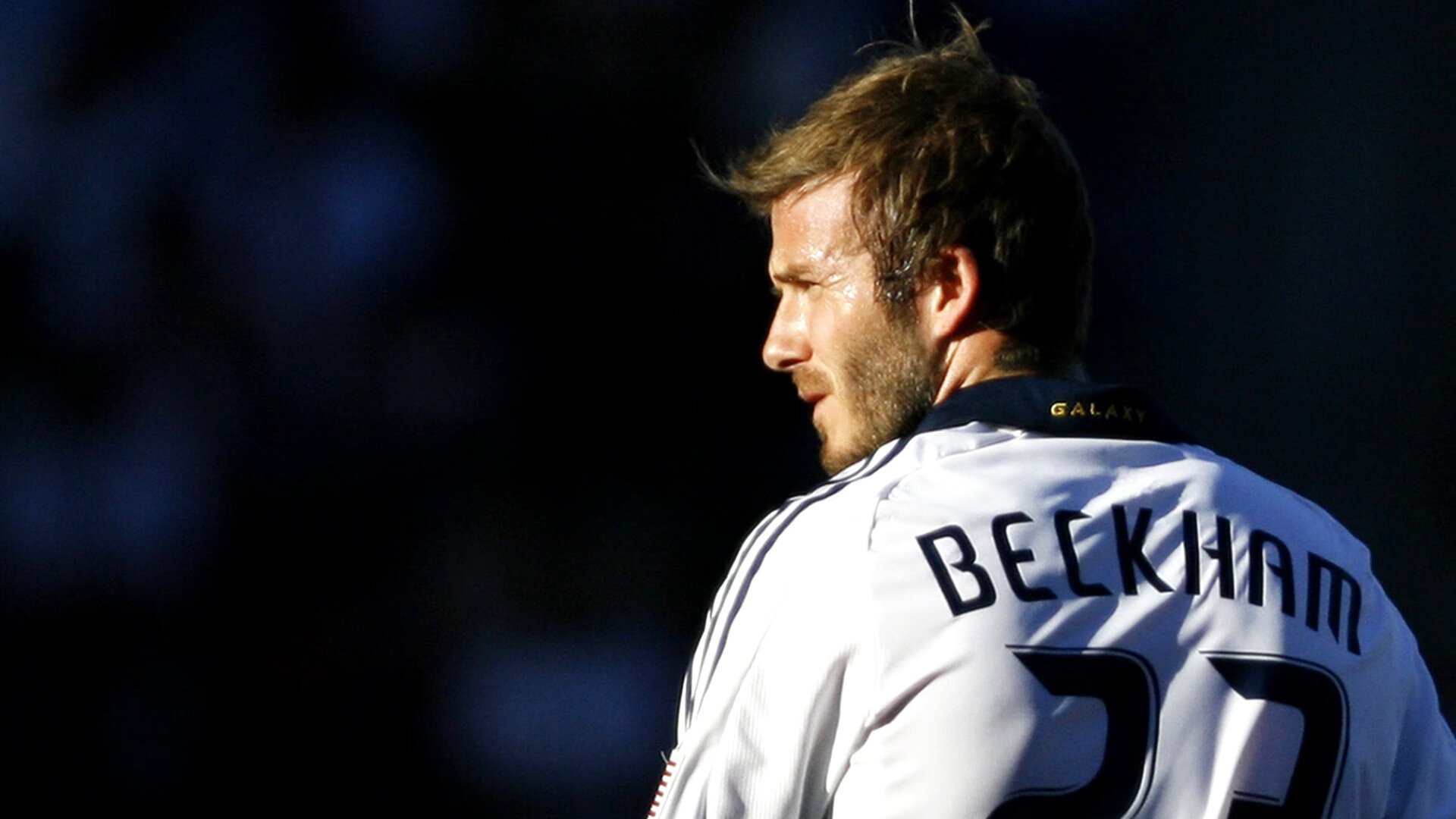 横剑江湖，纵破天门，团队胜利与个人传奇的篮球辩证法