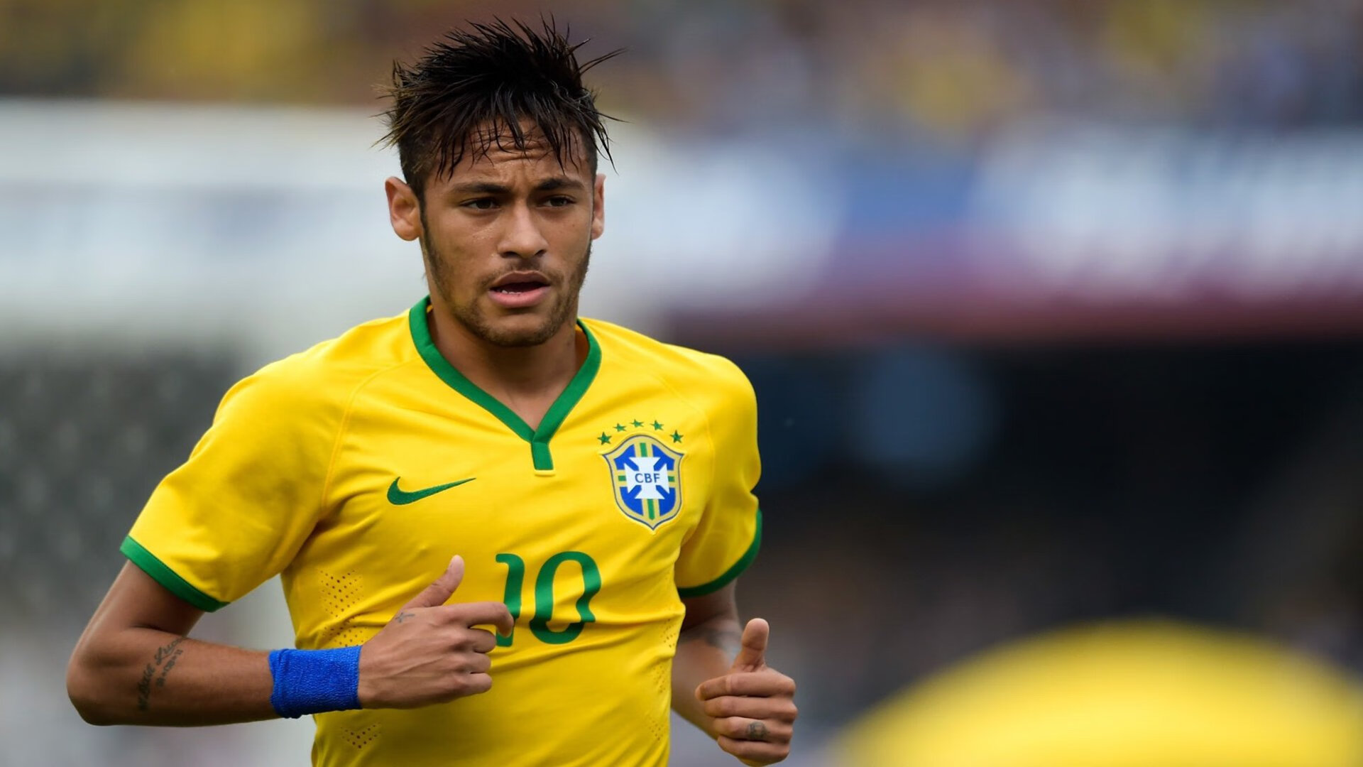 剑走偏锋,太极虎祭出凯恩攻略险破非洲壁垒,一场非典型胜利背后的东亚足球智慧